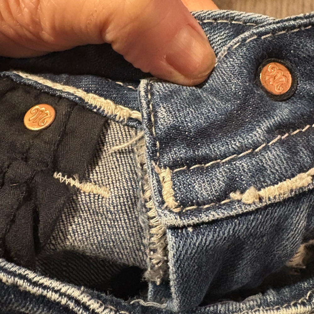 MISS ME Signature Skinny size 27 jeans. Like new - Picture 9 of 10